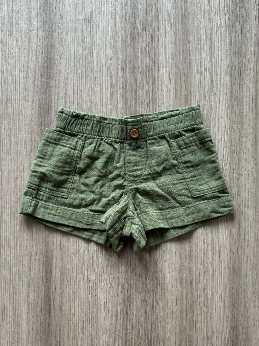 NWT Old Navy Kids Loose Double-Weave Utility Shorts Green S
